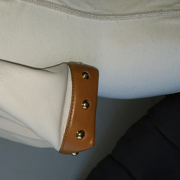 Micheal Kors bag - Picture 3 of 6